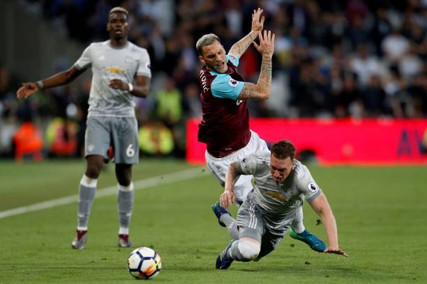 关键战的发 关键战的发