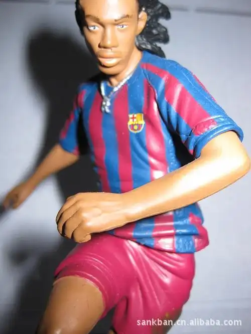 在中场方面 在中场方面