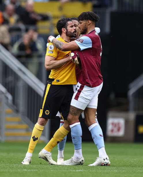 两队交锋历 两队交锋历