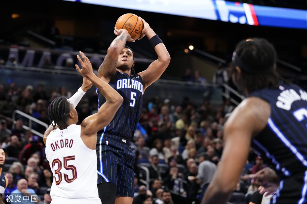 的蓝鹰防线 的蓝鹰防线