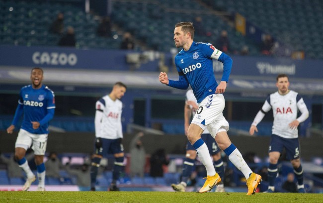 雇佣兵特质 雇佣兵特质